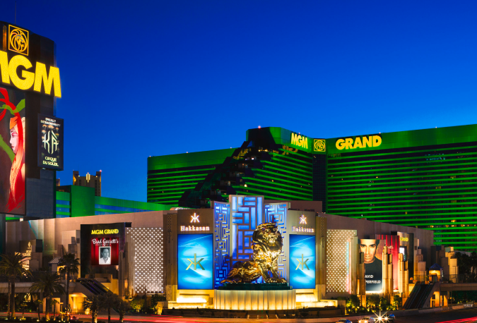 mgmGrand-hotelCard-cta