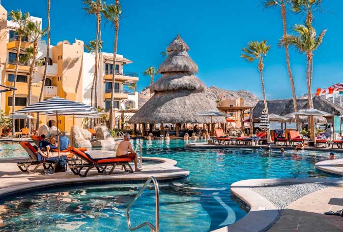 marinaFiesta-hotelCard-01